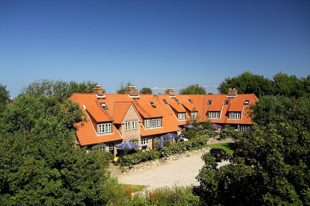 Ferienhaeuser Im Sylter Gartenweg Exterior photo
